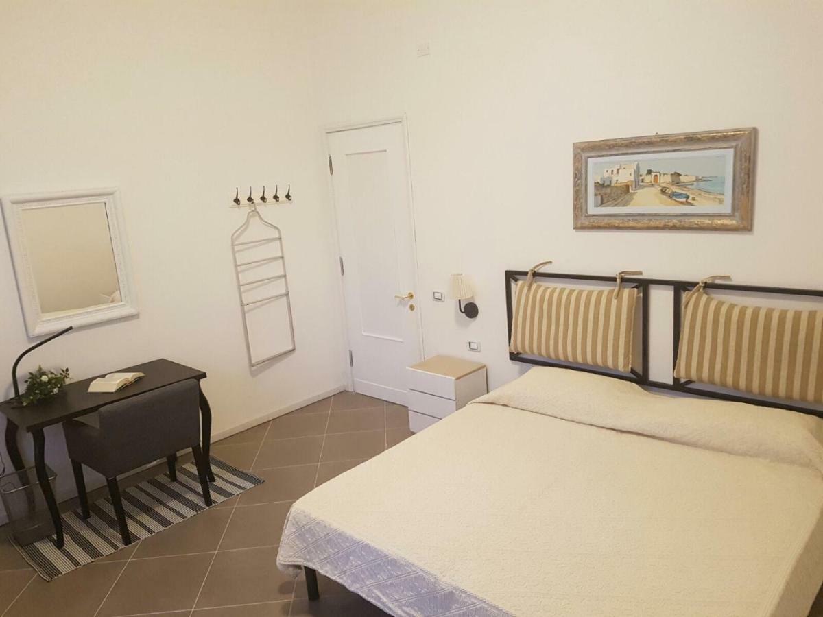 B&B Piazza Dante Nuoro Nuoro  Exteriör bild